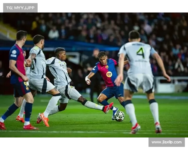 巴萨与皇马对决：西甲经典豪门对抗中的战术博弈与智慧较量