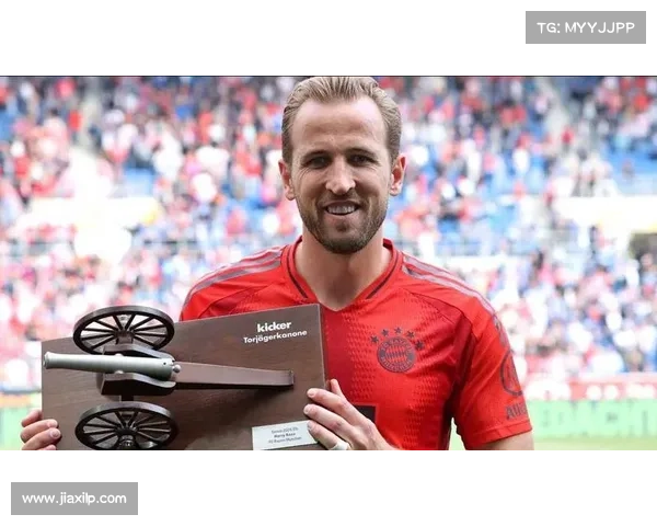 拜仁慕尼黑新援表现亮眼引关注 球迷期待新赛季精彩发挥 拜仁慕尼黑新援表现亮眼引关注 球迷期待新赛季精彩发挥